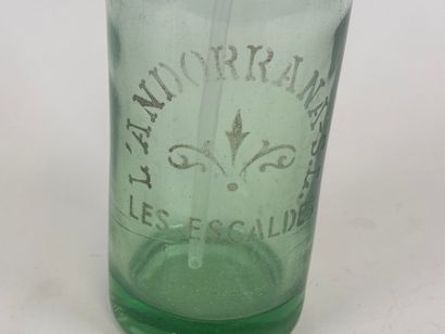L'NDORRANA.SL. LES ESCALDES.
Siphon en verre...