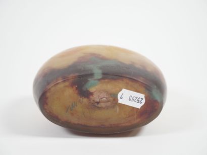 DAUM NANCY.
Vase en verre marmoréen dans...