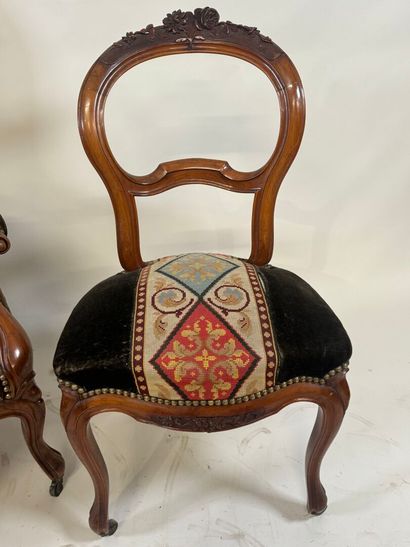 Molded and carved mahogany armchair, petit...