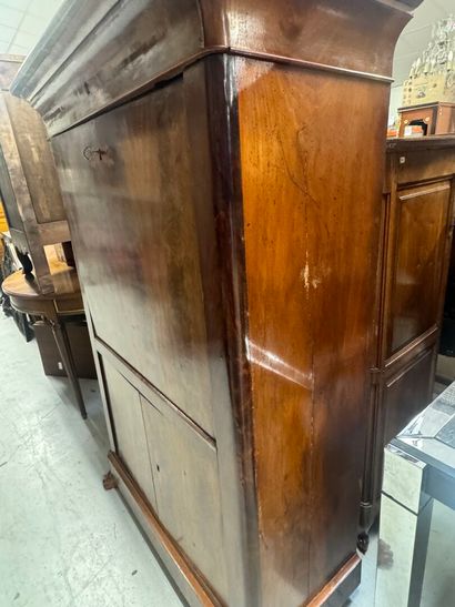 Secretary desk in light wood veneer and fillets,...