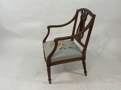 Molded and carved wood armchair, lyre back,...