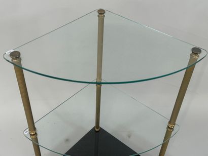 Étagère encoignure en verre et laiton à trois...