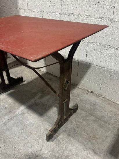 Rectangular bistro table, metal top, cast-iron...