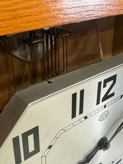 ODO.
Wood and metal chime with eight hammers.
55...