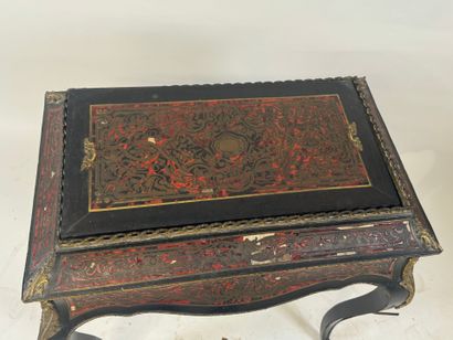 Planter in blackened wood and brass fillet...