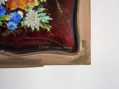 Camille FAURÉ à Limoges.
Coffret carré en...