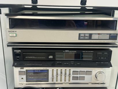 SONY - PHILIPS - BRANDT - JVC.
HI-FI set...