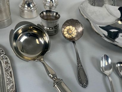 Lot of silver-plated metal including kettledrums,...