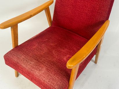 Light wood armchair, red fabric upholstery.
96...