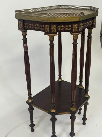 Small gilded brass and veneered canted table,...