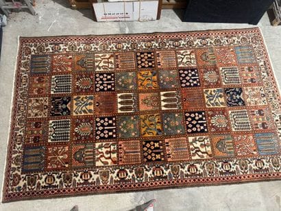 IRAN, 20th century.
BAKHTIAR.
Large hand-knotted...
