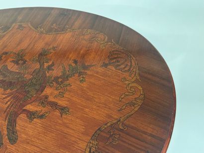 Oval tripod pedestal table in marquetry decorated...