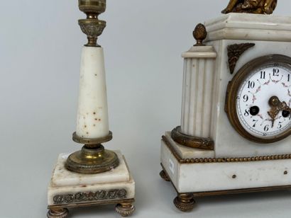 White marble, bronze and brass set decorated...