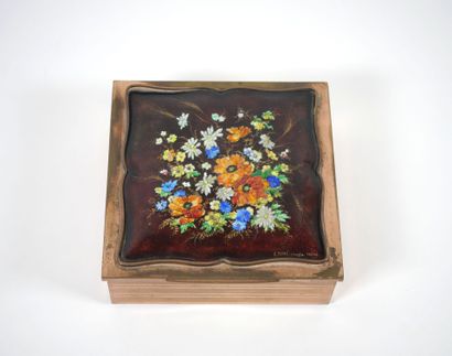Camille FAURÉ à Limoges.
Coffret carré en...