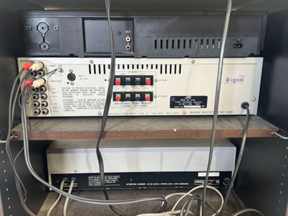 SONY - PHILIPS - BRANDT - JVC.
HI-FI set...
