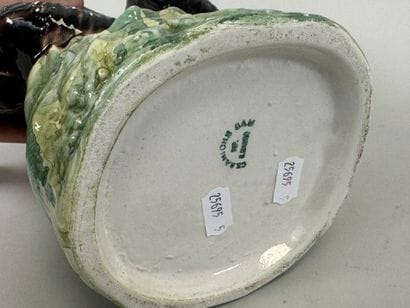 CERAMICHE SAM.
Bouteille en faïence polychrome...