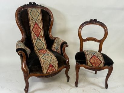 Molded and carved mahogany armchair, petit...