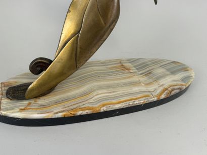 JAMAR (XXe).
La mouette.
Sujet en bronze,...
