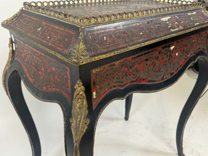 Planter in blackened wood and brass fillet...
