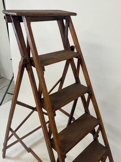 Six-step wooden library staircase.
133 x...