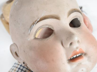 Doll, porcelain head, glass eyes (damaged),...