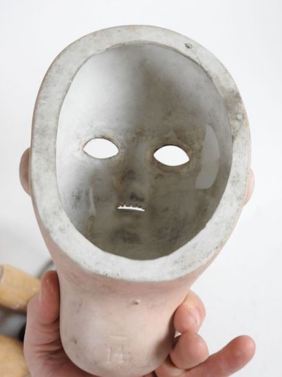 Doll, porcelain head, glass eyes (damaged),...