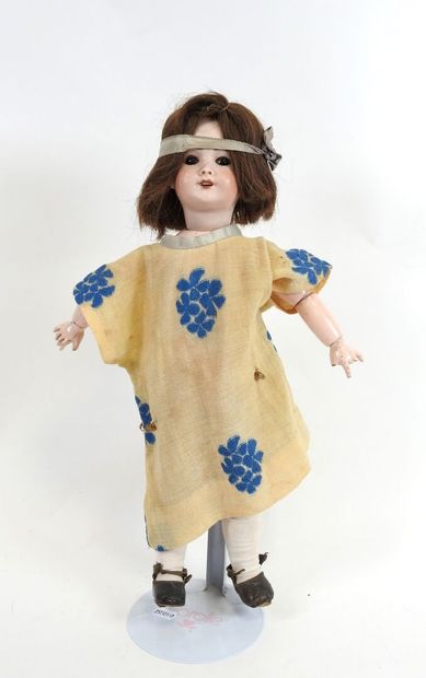 SFBJ.
Doll with bisque head, sleeping eyes,...