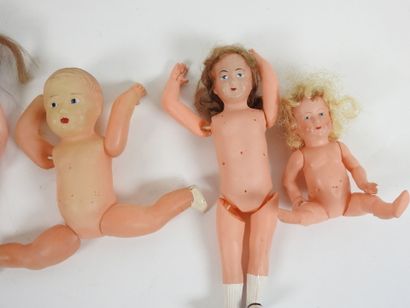 Six little bathers in celluloid, including...