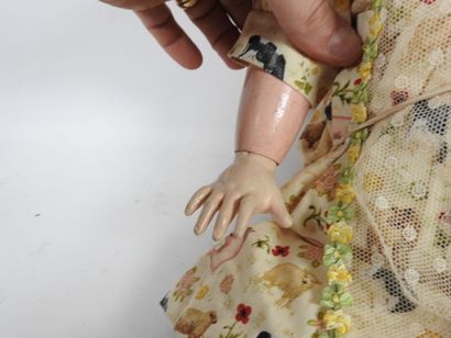 SFBJ.
Bisque head doll, fixed eyes, open...