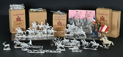 Lot de soldats en plat d'étain et en demi-rond...