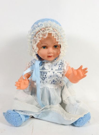 Large plastic baby.
H. 56 cm.