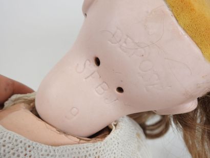 SFBJ.
Bisque head doll, fixed eyes, open...
