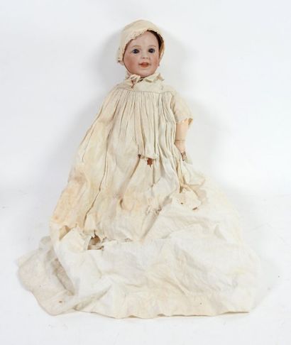 SFBJ.
Bisque head doll, sleeping eyes, open...
