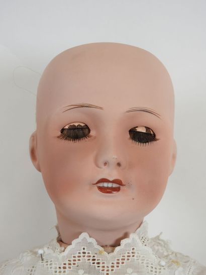 UNIS FRANCE.
Bisque head doll, sleeping eyes,...