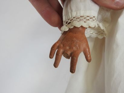 JUMEAU.
Bisque head doll, fixed eyes, open...