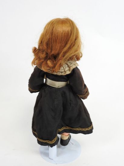 JUMEAU.
Plastic head doll, sleeping eyes,...