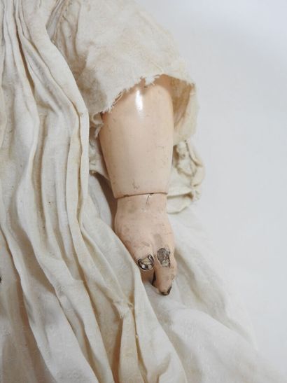 SFBJ.
Bisque head doll, sleeping eyes, open...