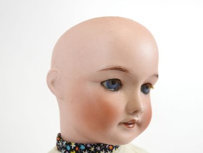 UNIS FRANCE.
Bisque head doll, fixed eyes,...
