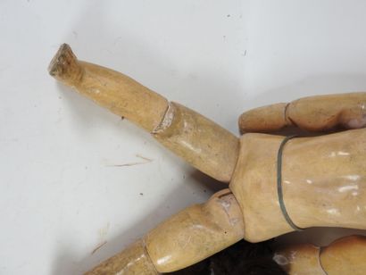Doll, porcelain head, glass eyes (damaged),...