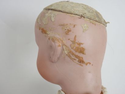 JUMEAU.
Bisque head doll, fixed eyes, open...