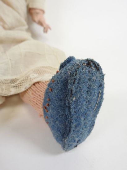 SFBJ.
Bisque head doll, fixed eyes, open...