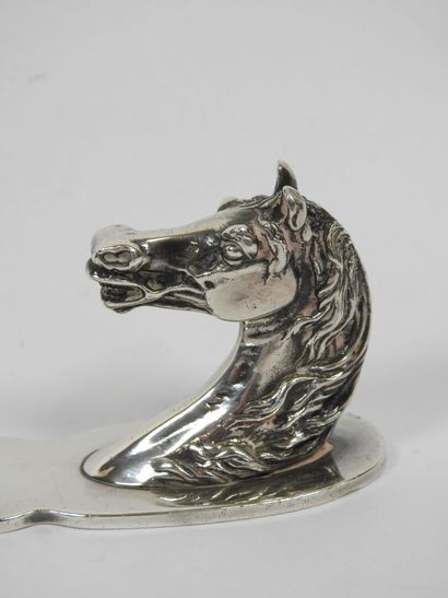 HERMES Paris.
Coupe-papier en métal argenté,...