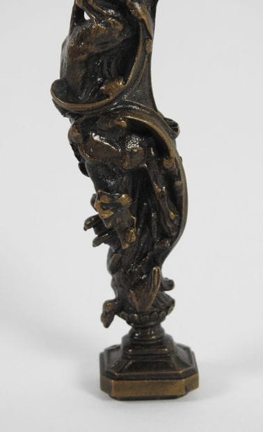 Sceau à cacheter en bronze représentant un...