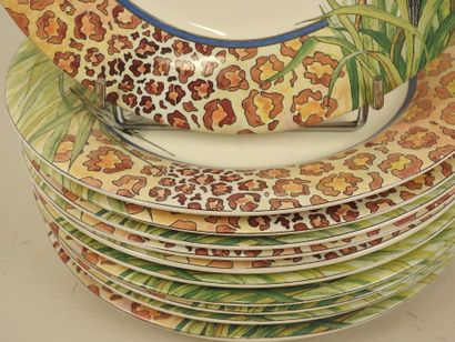 GIEN.
Onze assiettes en porcelaine à décor...