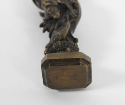 Sceau à cacheter en bronze représentant un...