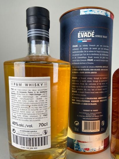 WHISKY. Batch of French wisky:
- Evadé. Single...