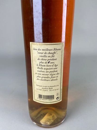 RHUM. Marie Galante. Distillerie Bielle....