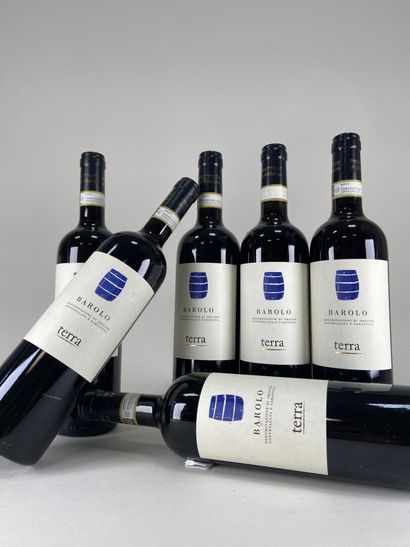 BAROLO. Cantina Clavesana. Terra. 2019. 6...