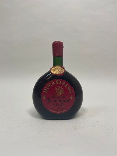 ARMAGNAC. Ducastaing. VO 5 stars. 1 bt. ...