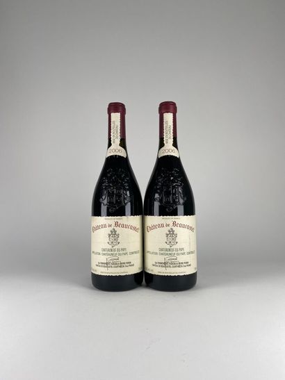 CHATEAUNEUF DU PAPE. Château de Beaucastel....